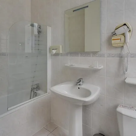 호텔 De L'europe 3*