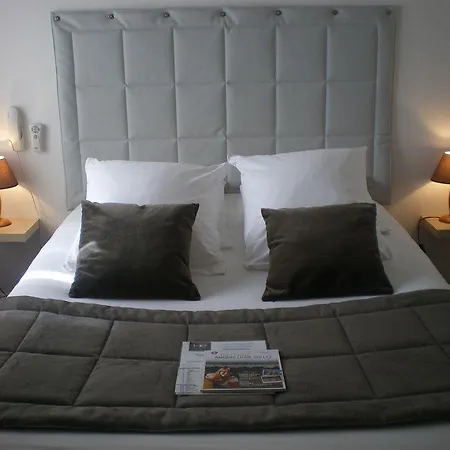 Hotel De L'europe 3*