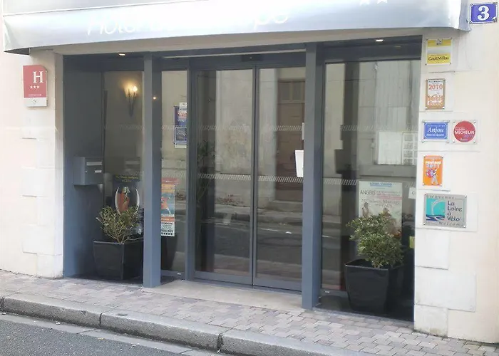 Hotel De L'europe 3*